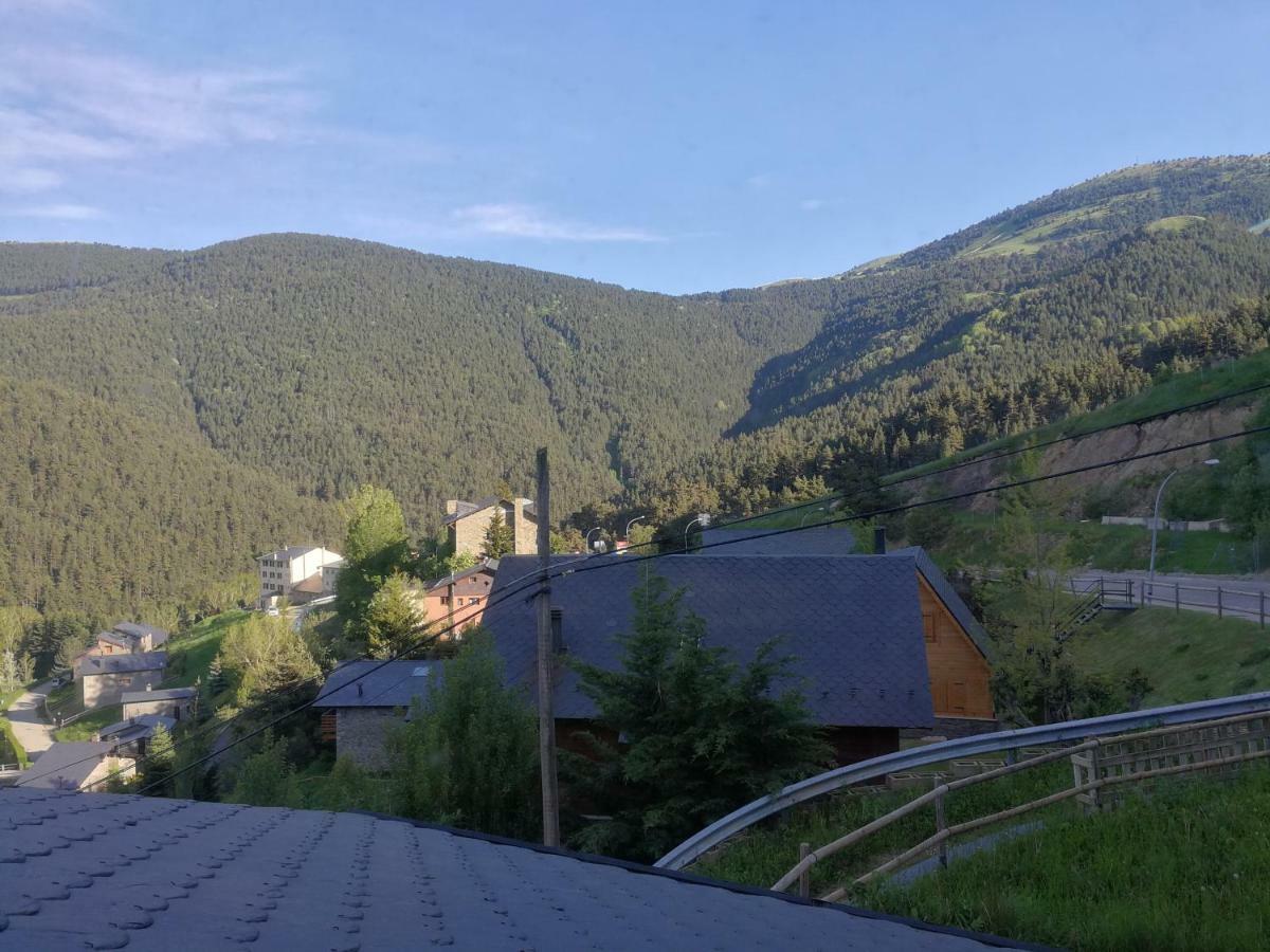 Panoramic Xalet La Molina Con Vistas Excelentes Villa Luaran gambar