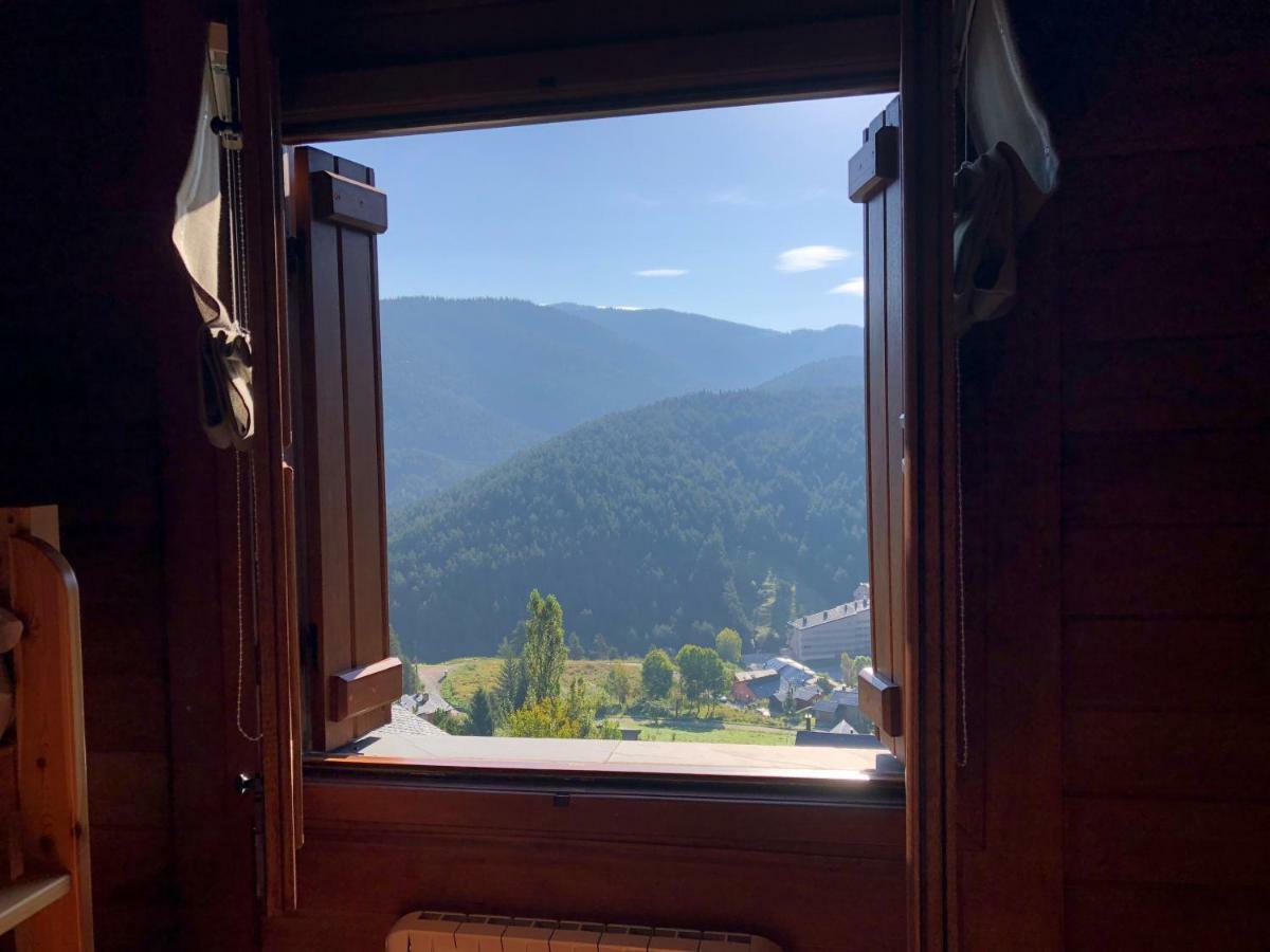 Panoramic Xalet La Molina Con Vistas Excelentes Villa Luaran gambar
